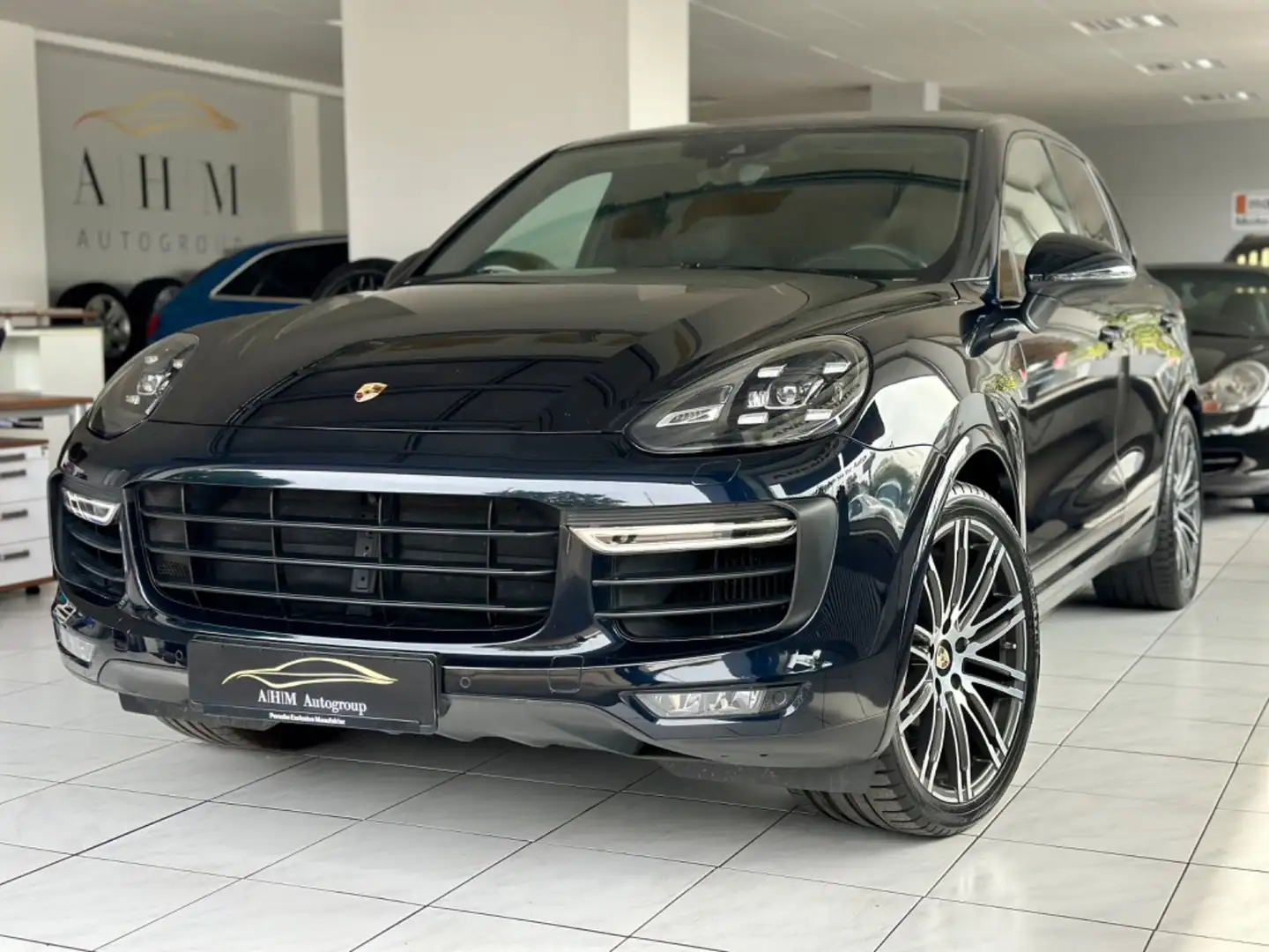 Porsche Cayenne Turbo 4.8/Chrono/S-Dach/22"/R-Cam/S-Heft Blau - 1