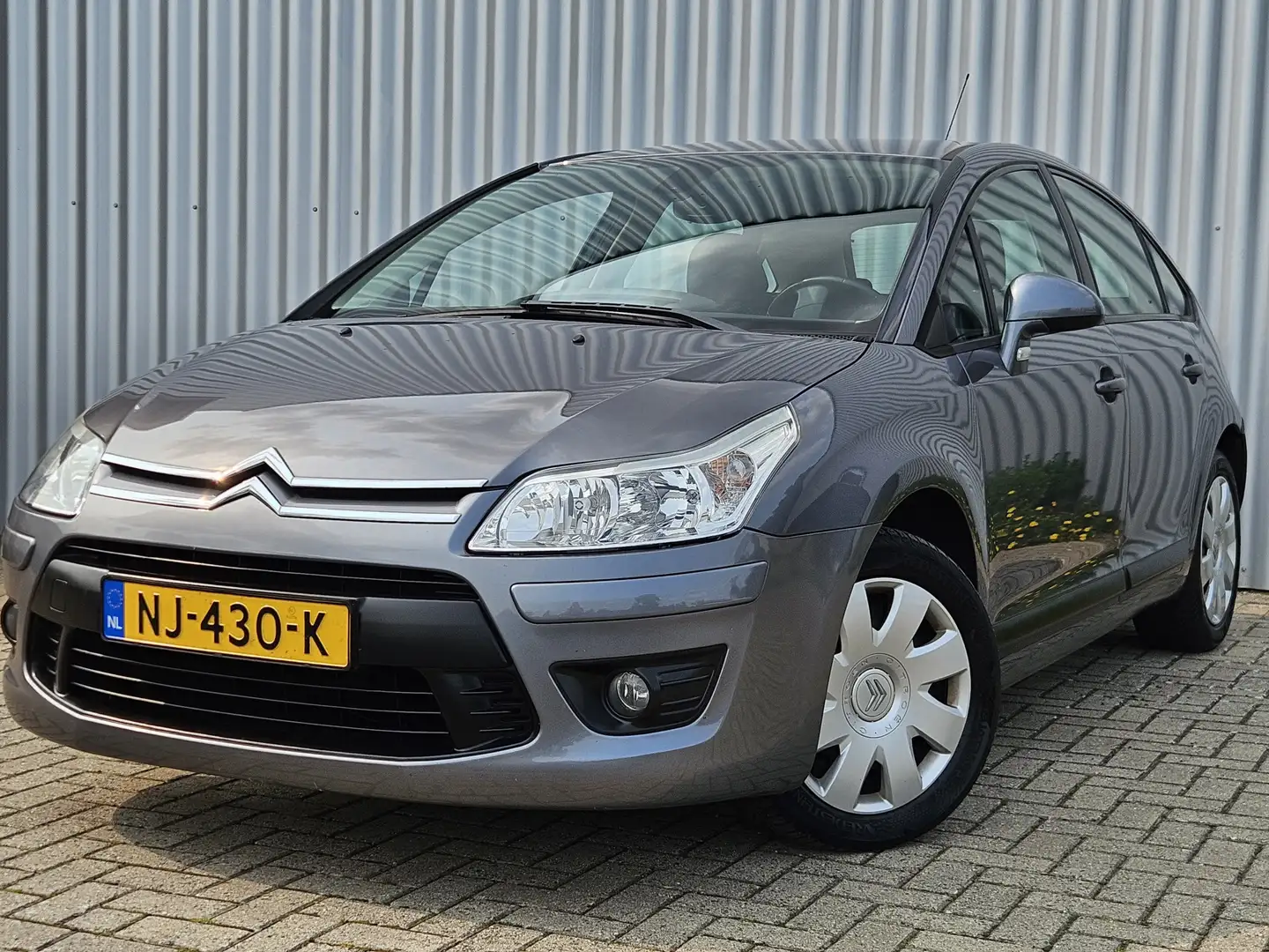 Citroen C4 1.6 HDiF Prestige /Dealer Onderhouden/Cruise/Trekh Grijs - 1