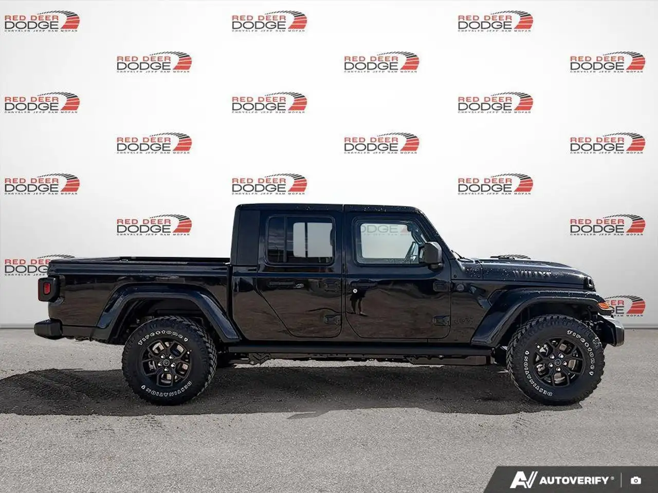 Jeep Gladiator снимка Jeep Gladiator