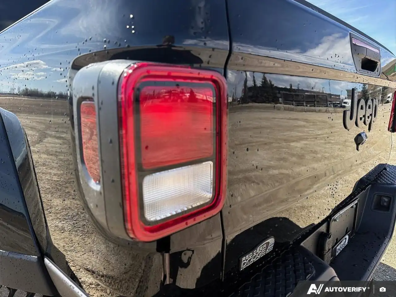 Jeep Gladiator снимка Jeep Gladiator