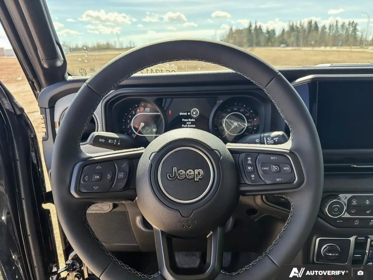 Jeep Gladiator снимка Jeep Gladiator