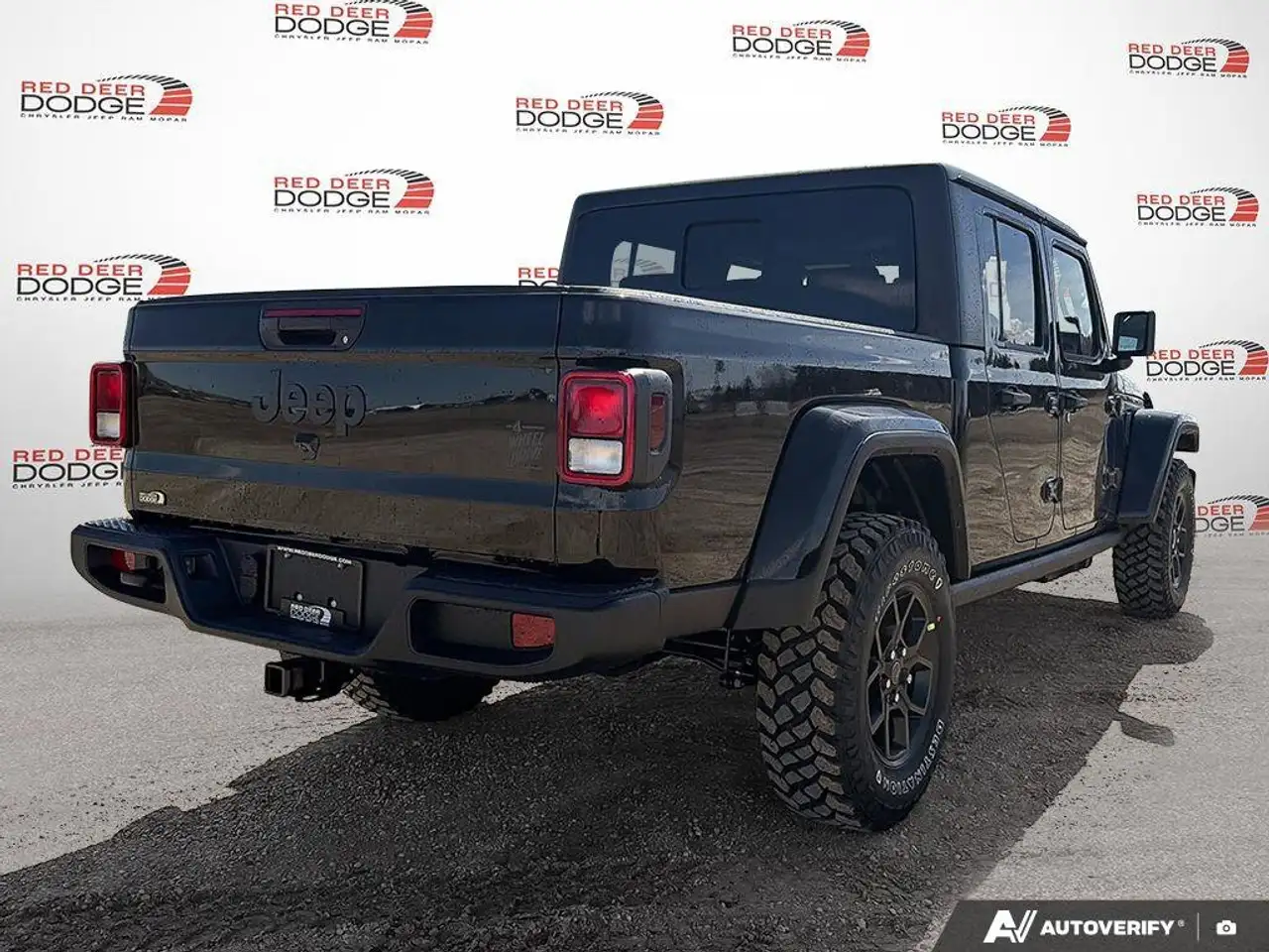 Jeep Gladiator снимка Jeep Gladiator