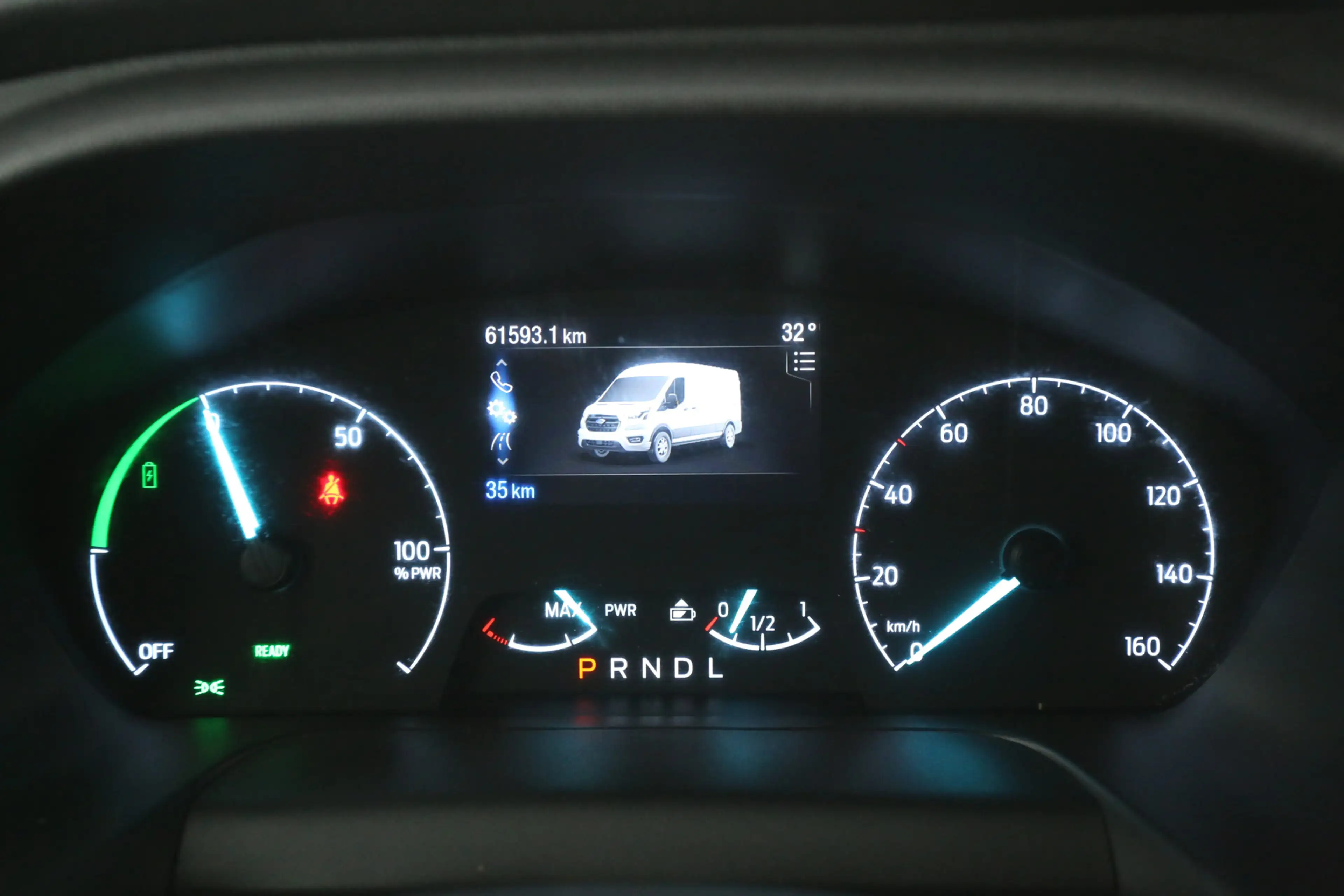 Ford E-Transit L3H2 68 kWh | Snelladen | SOH 95% | 360° | Clima | — photo 14