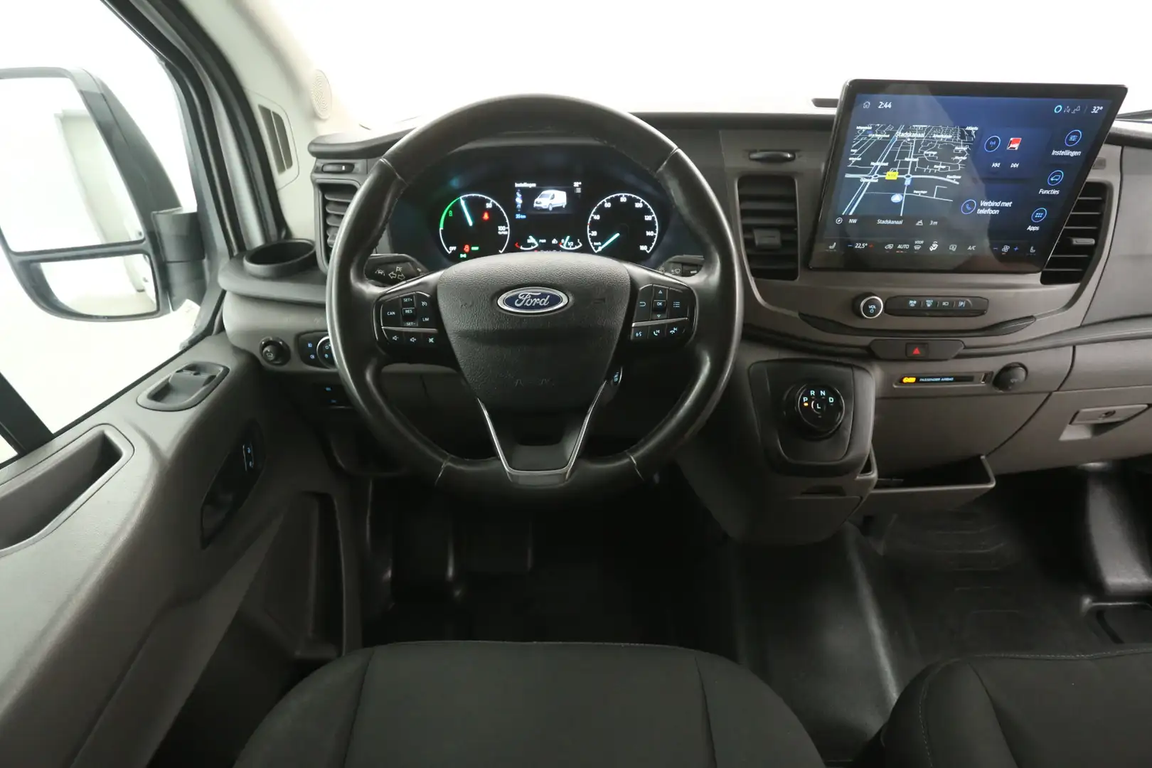 Ford E-Transit L3H2 68 kWh | Snelladen | SOH 95% | 360° | Clima | Weiß - 2