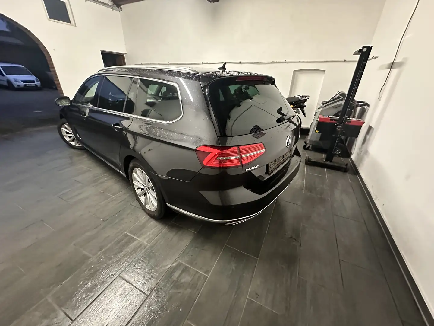 Volkswagen Passat Variant Highline BMT/Start-Stopp Grau - 1