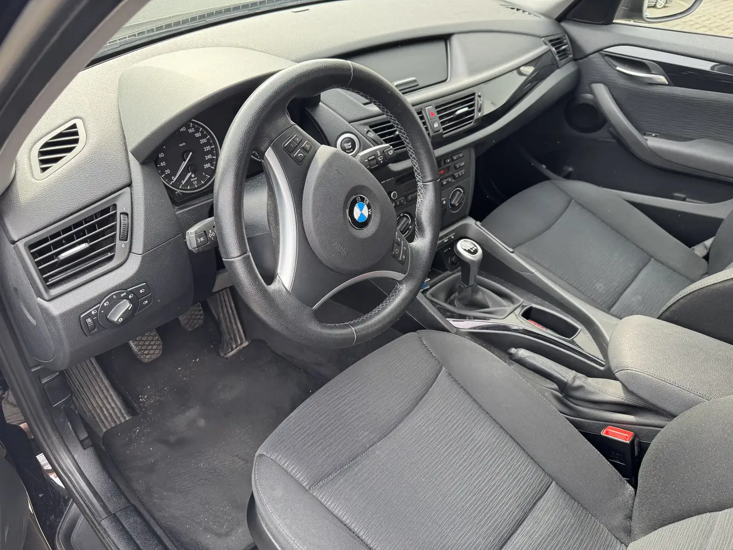 BMW X1 xDrive18d - 1