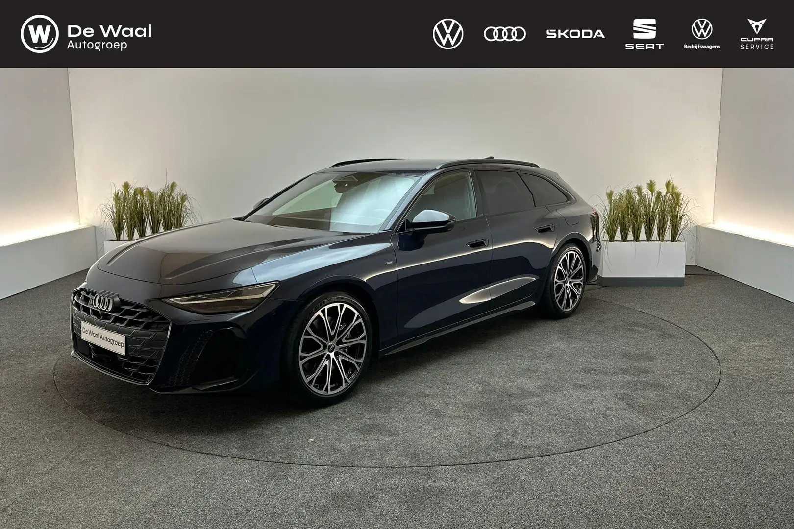 Audi A6 Avant S edition e hybrid S tronic Синій - 1