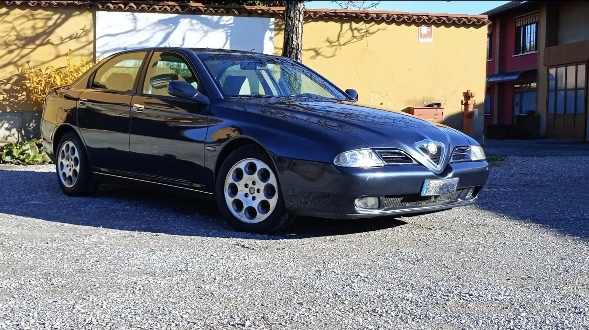 Alfa Romeo 166 2.0 V6 tb S - 1