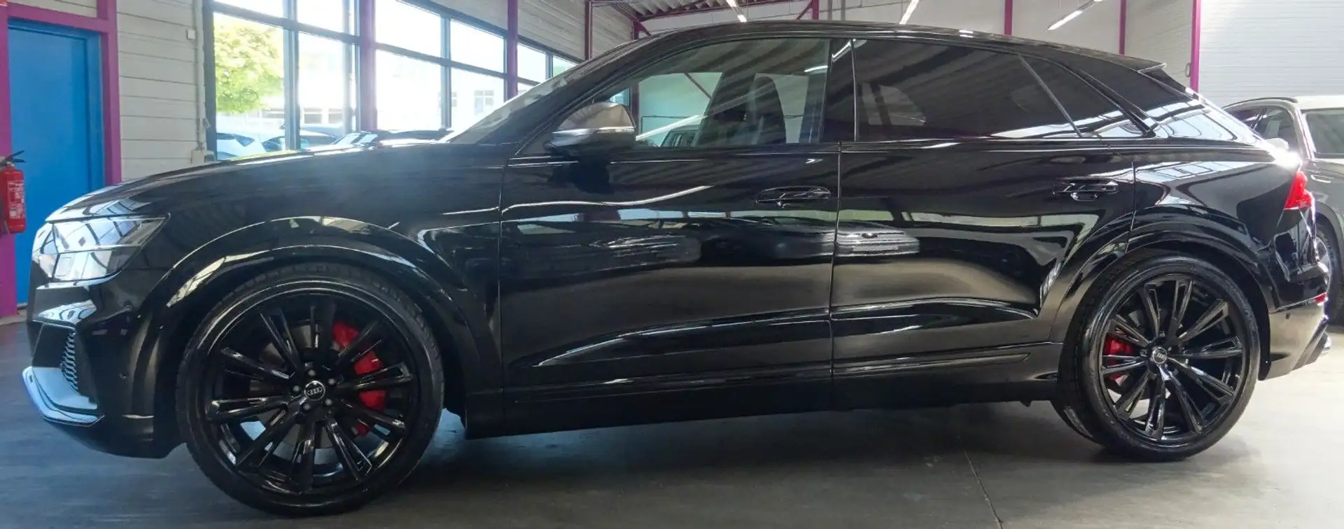 Audi SQ8 4.0 TFSI Quattro**VOLLAUSSTATTUNG** Noir - 2