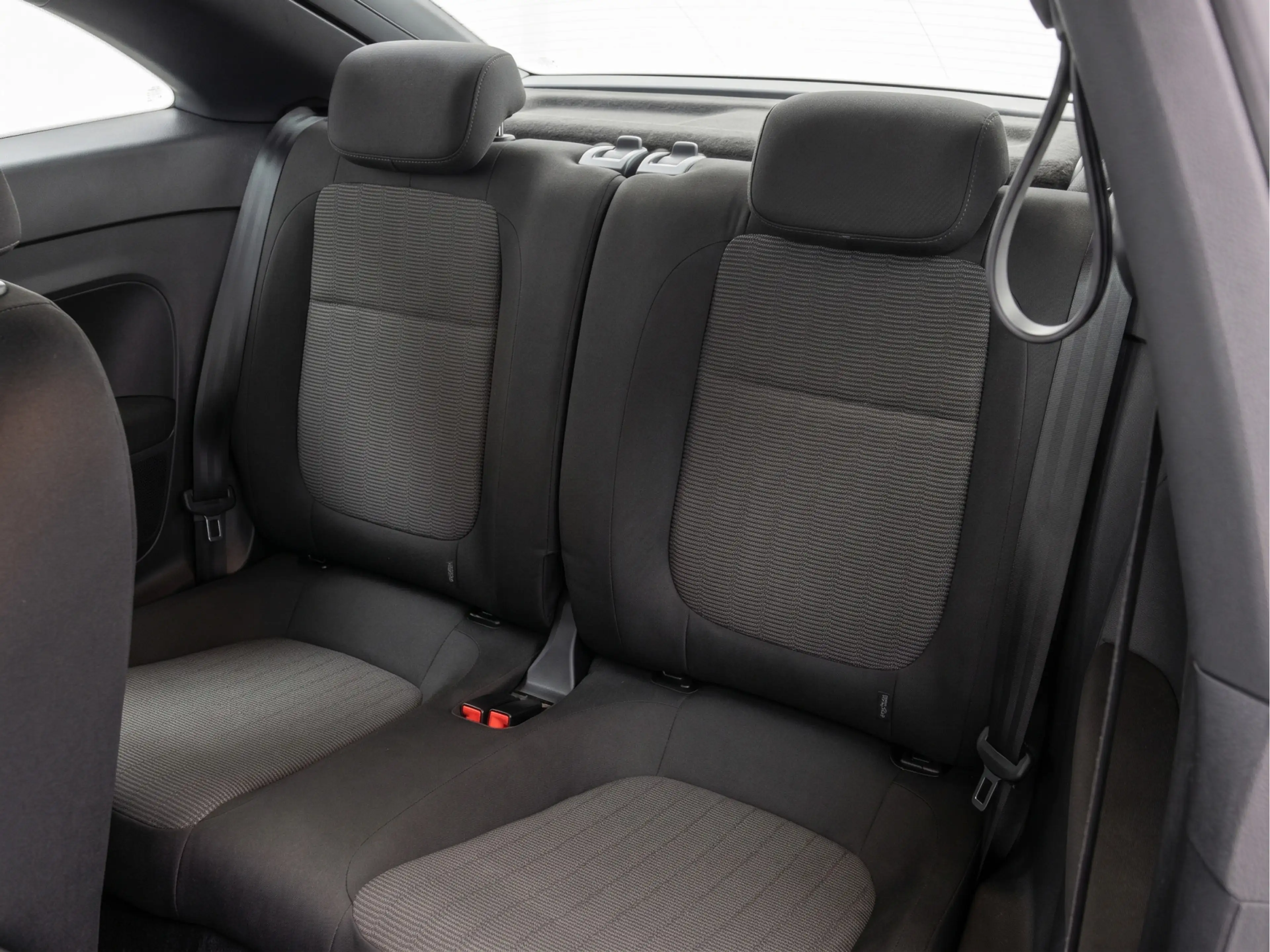 Volkswagen Beetle 1.2 TSI Design — photo 6