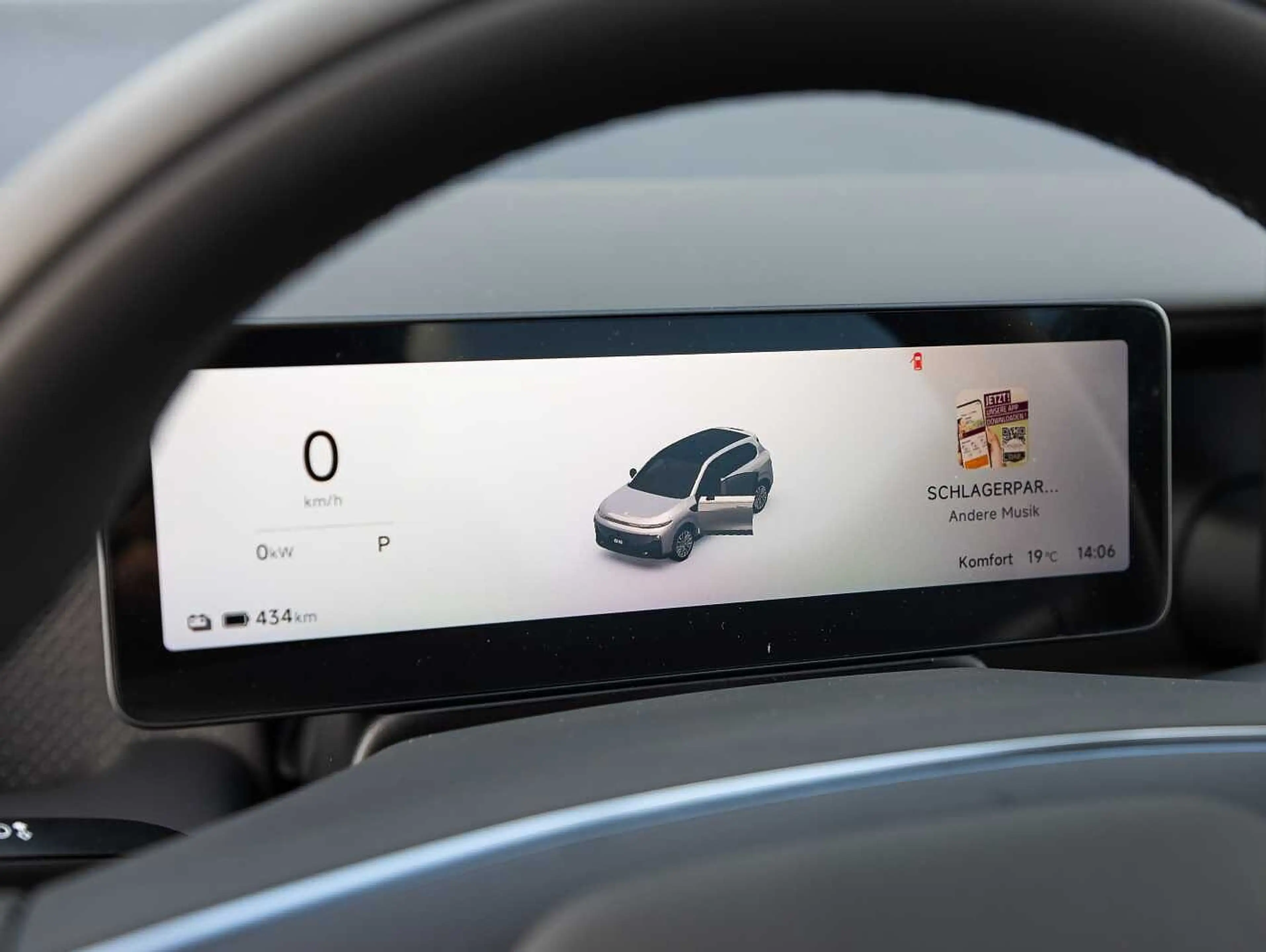 Leapmotor B10 67,1 kWh Design Pro Max — photo 11