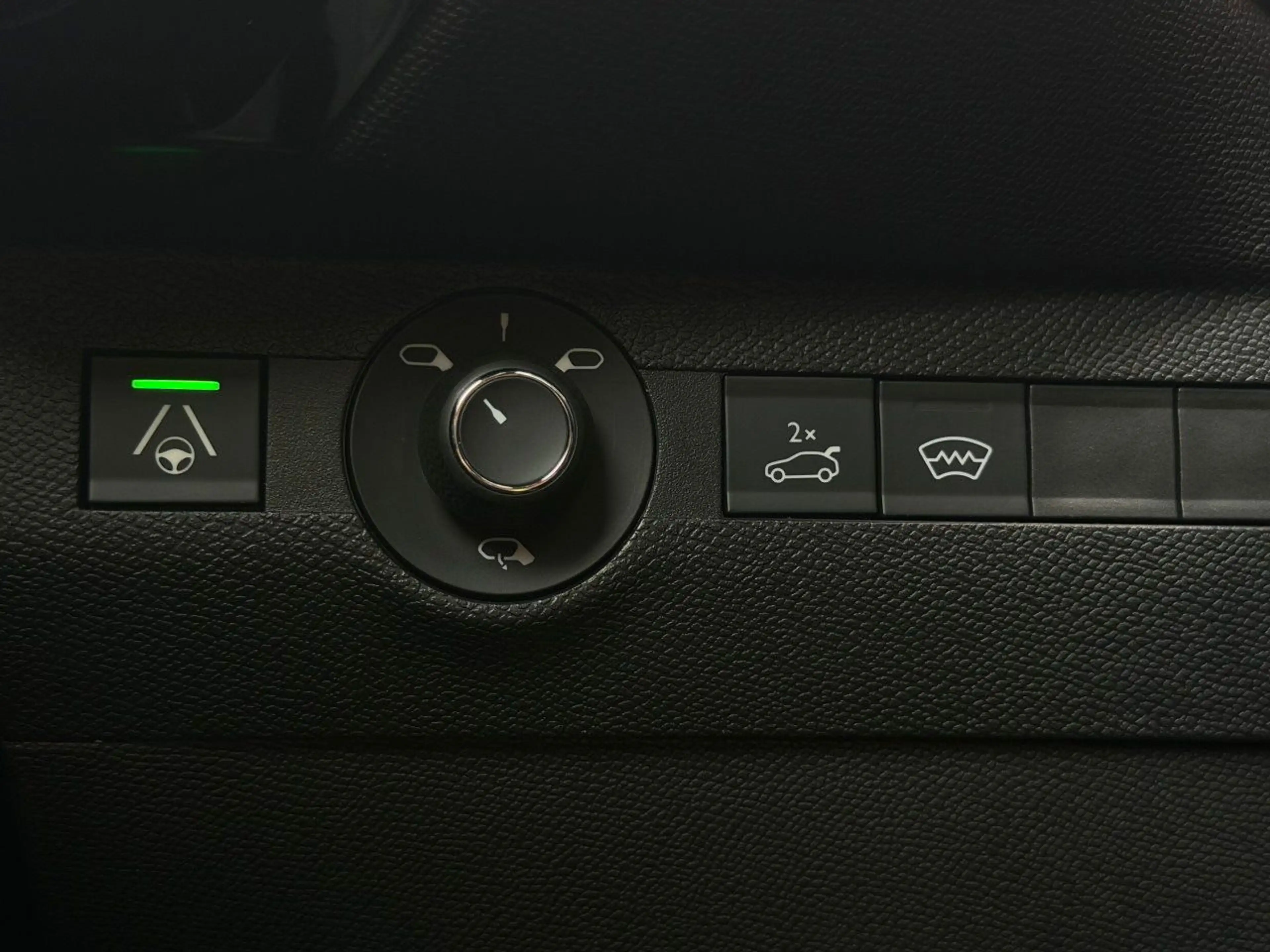 DS Automobiles DS 7 DS7 Etoile BlueHDI 130 EAT8 PANO | FOCAL | NAPPA — photo 15