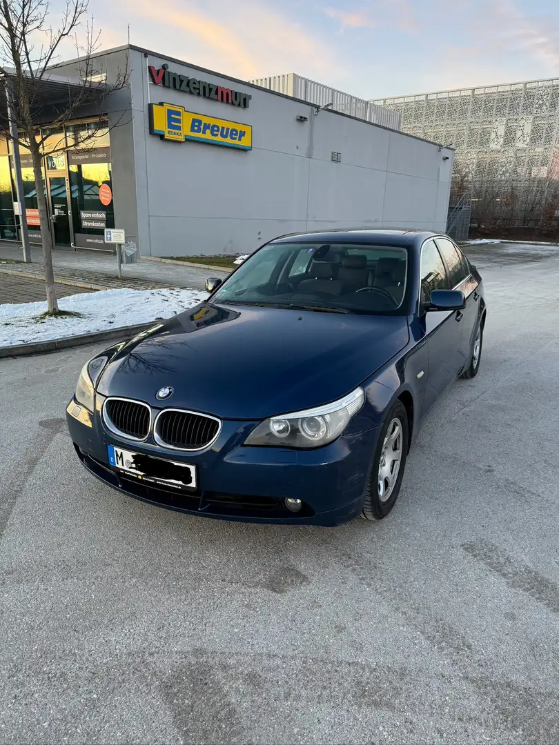BMW 530 530i Blau - 1