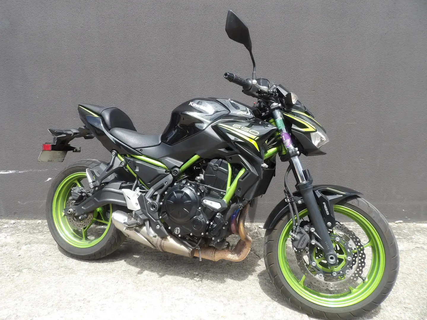 Kawasaki Z 650 Noir - 2