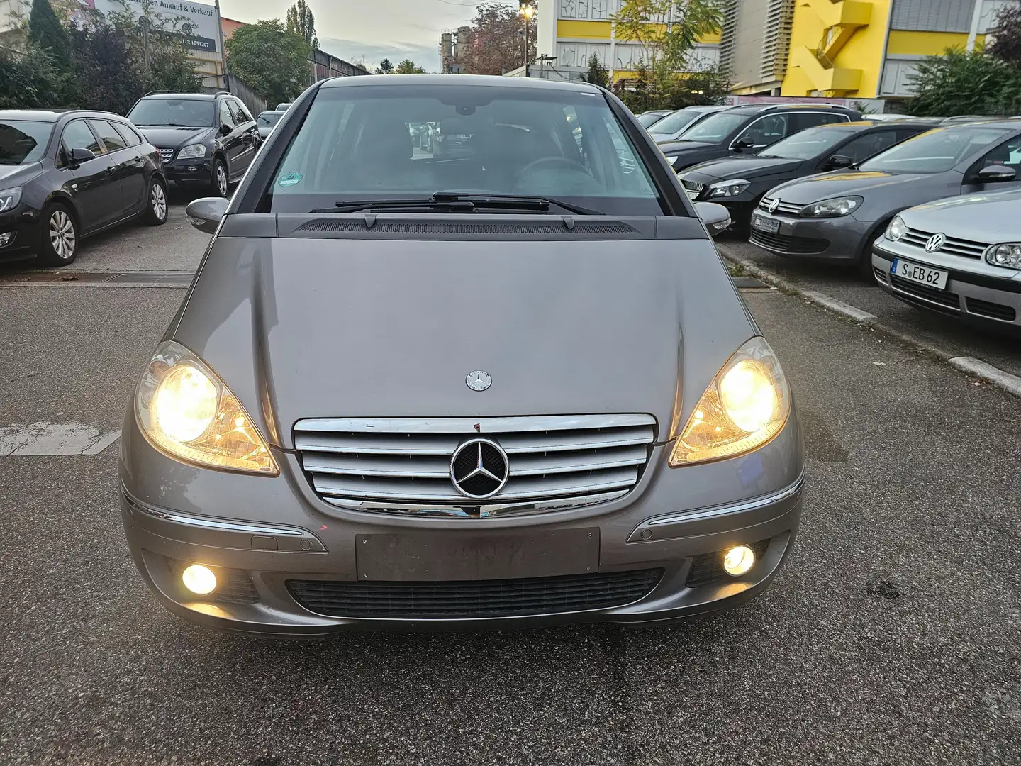 Mercedes-Benz A 170 A 170 (169.032) Automatik Grau - 2