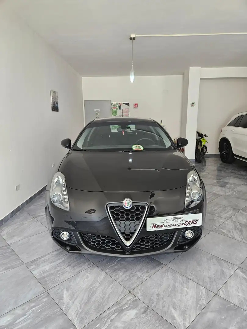 Alfa Romeo Giulietta 1.6 JTDm 120 CV Super Nero - 1