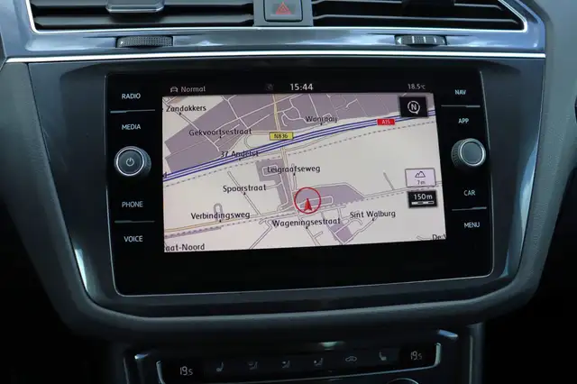 Volkswagen Tiguan view 20