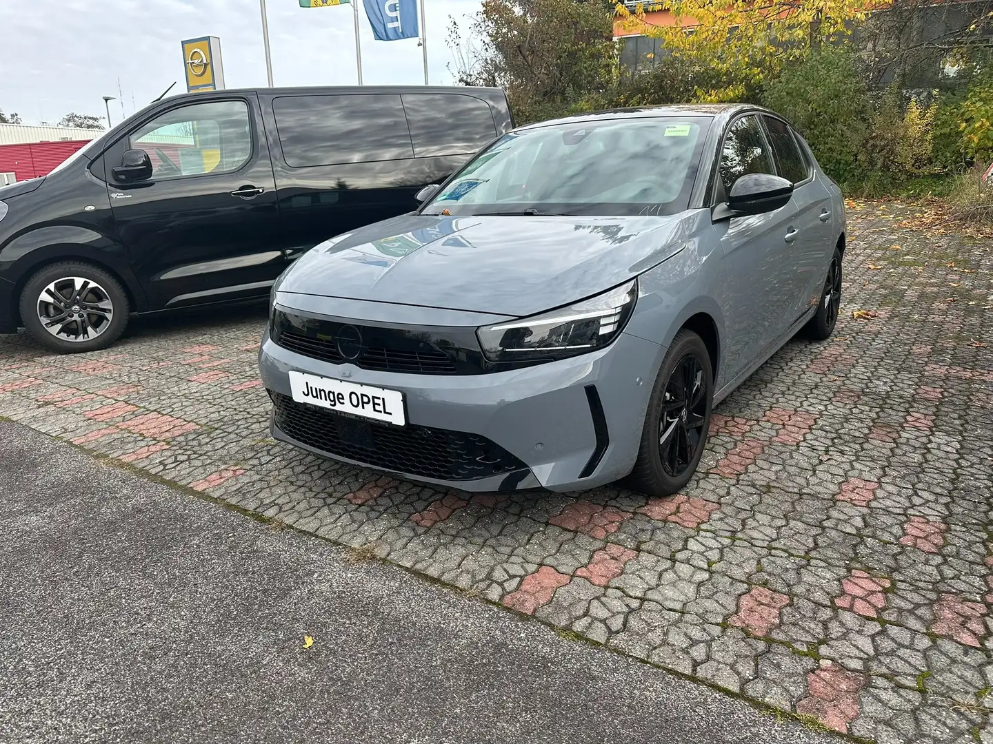 Opel Corsa GS, Voll-LED,NaviPRO,Lenkrad/Sitzh. Kamera180° Grau - 1