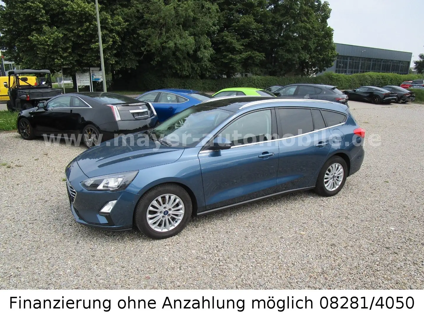 Ford Focus Turnier Titanium*Kamera*ACC*Panorama*Navi* Blue - 2