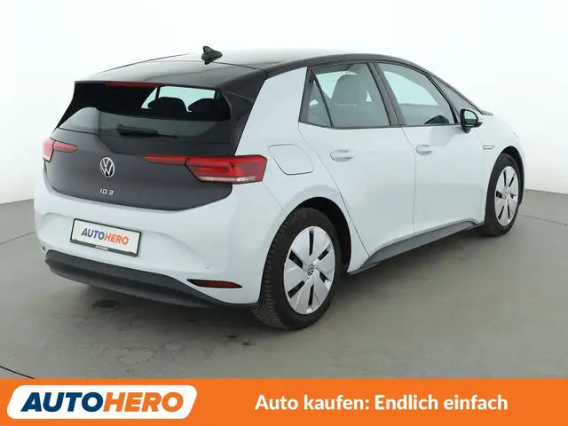 Volkswagen Id.3 view 6
