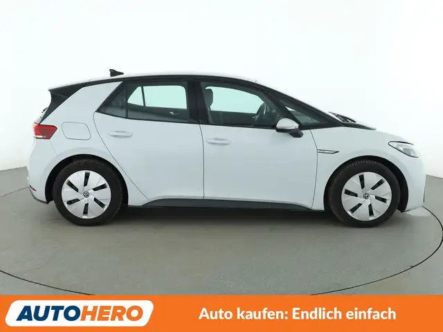 Volkswagen Id.3 view 7