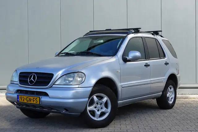 Mercedes-Benz ML 320 M-klasse