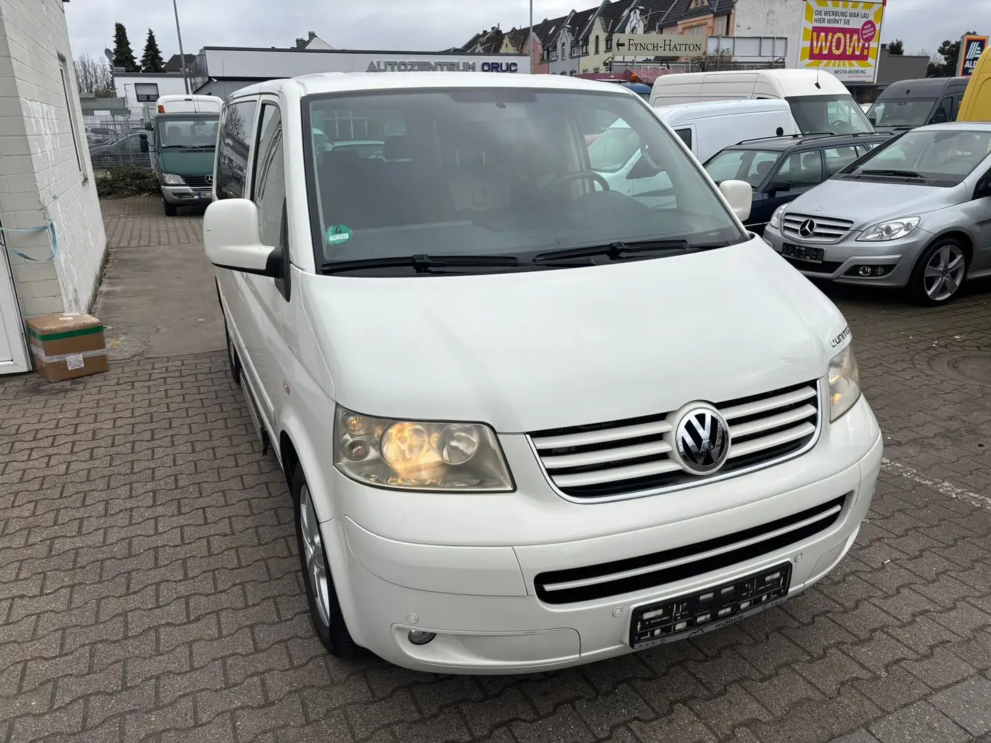 Volkswagen T5 California 2.5 TDI.Behindertengerecht.Multivan United Weiß - 2