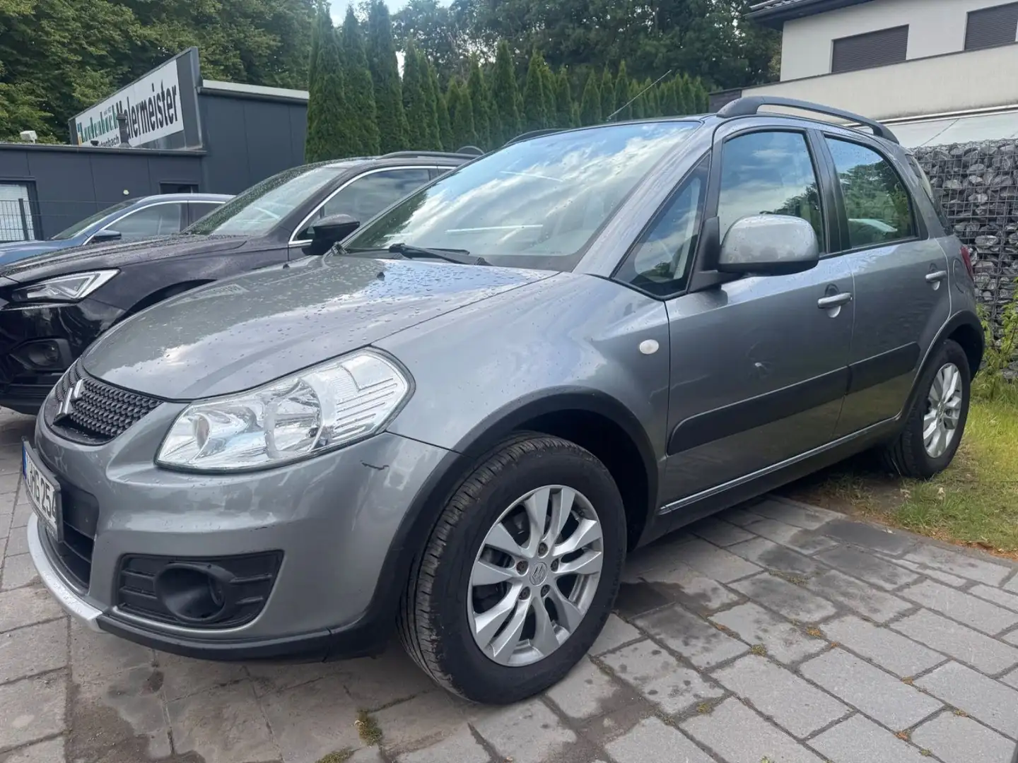 Suzuki SX4 Classic Style 4X4 Grau - 1