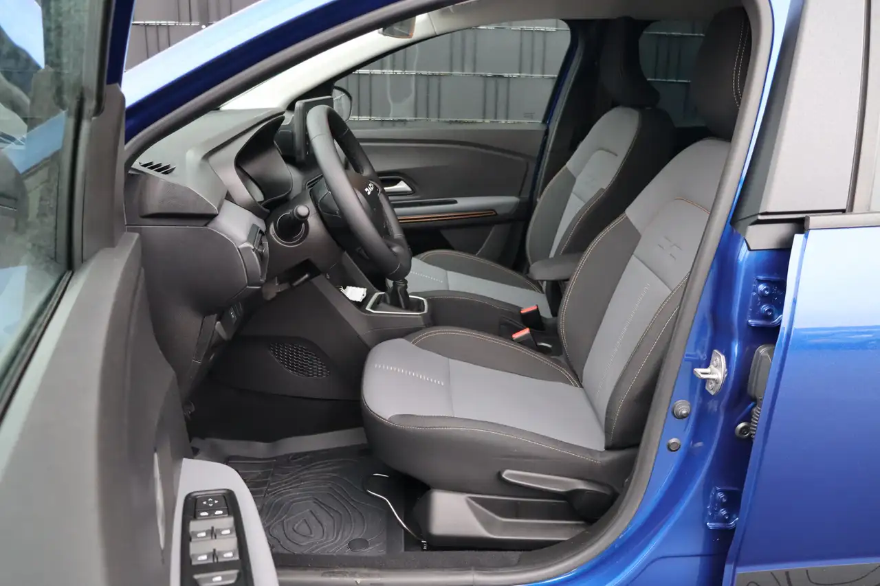 Dacia Sandero Stepway 1.0 TCe 100 ECO-G Extreme | Navigatie | Cl 9