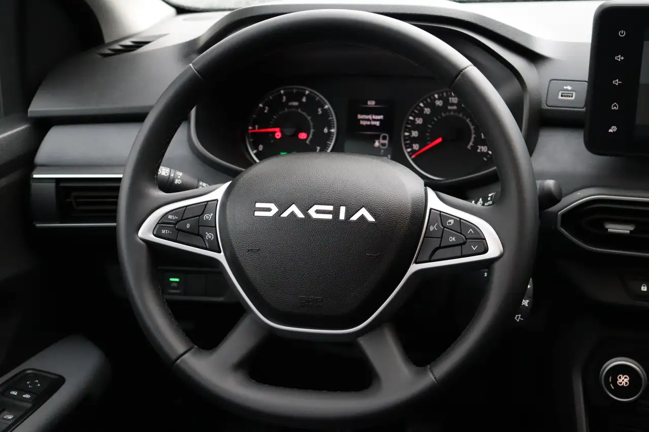 Dacia Sandero Stepway 1.0 TCe 100 ECO-G Extreme | Navigatie | Cl 8