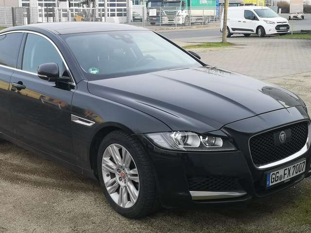 Imagine Jaguar XF XF 30d Aut. Portfolio