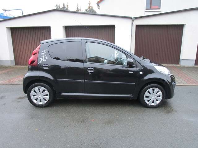 Peugeot 107 Envy * 1,0 * 1. Hand *  Scheckheft