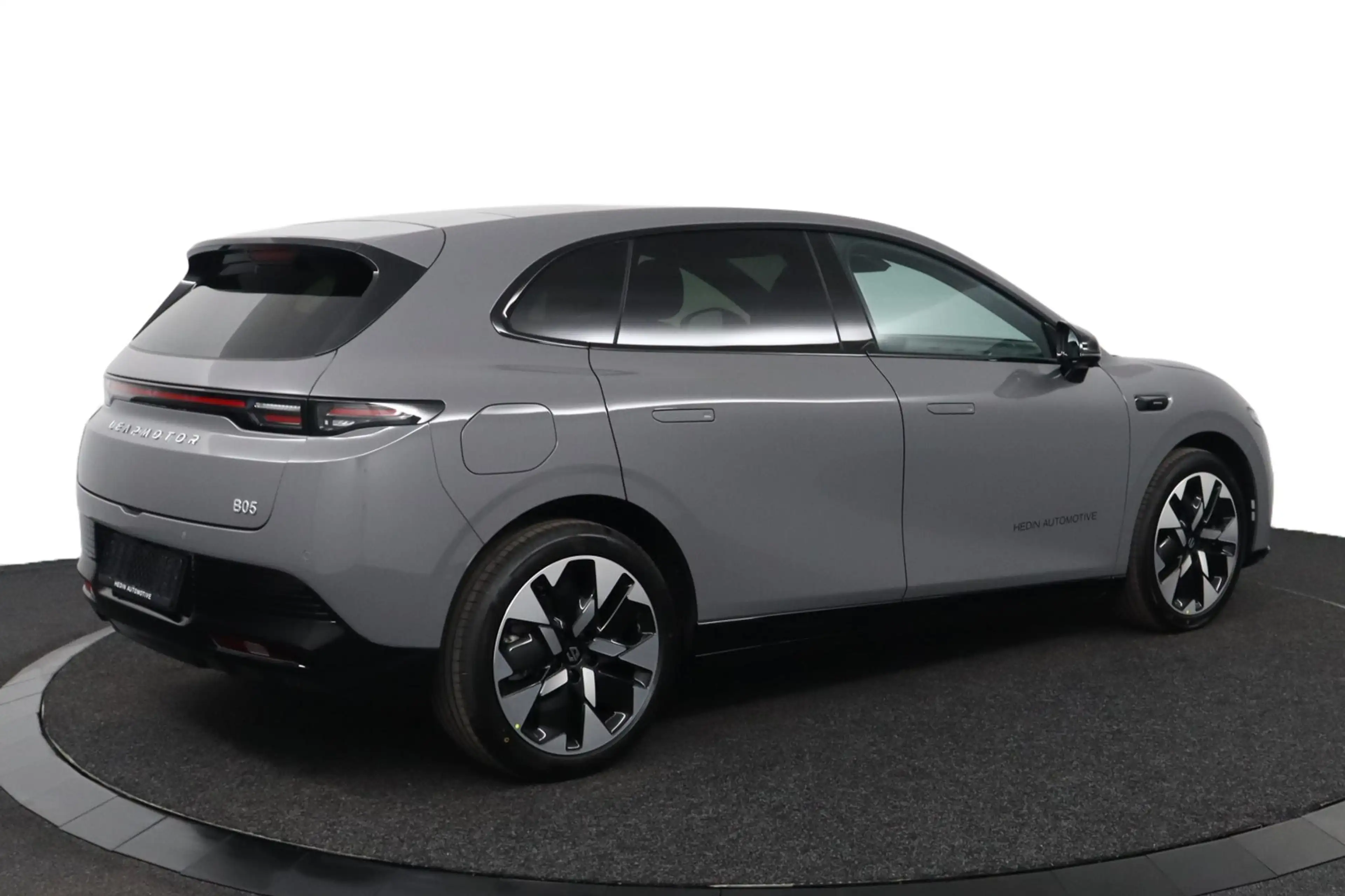 Leapmotor B05 ProMax Design 67.1 kWh Automatische Airco | Full M — photo 2