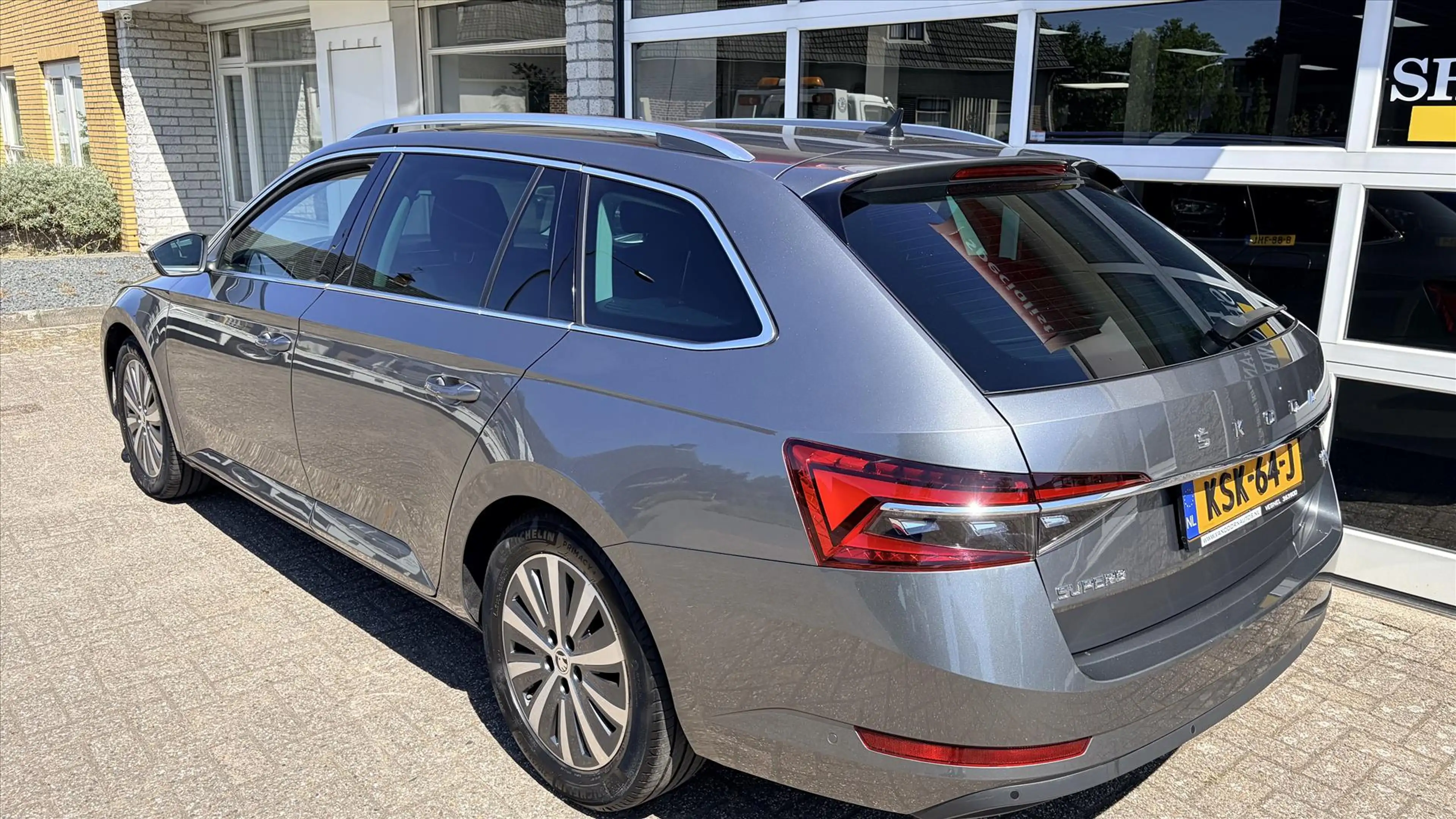 Skoda Superb Combi 1.4 TSI PHEV 218pk DSG-6 Business Style | 36 — photo 3