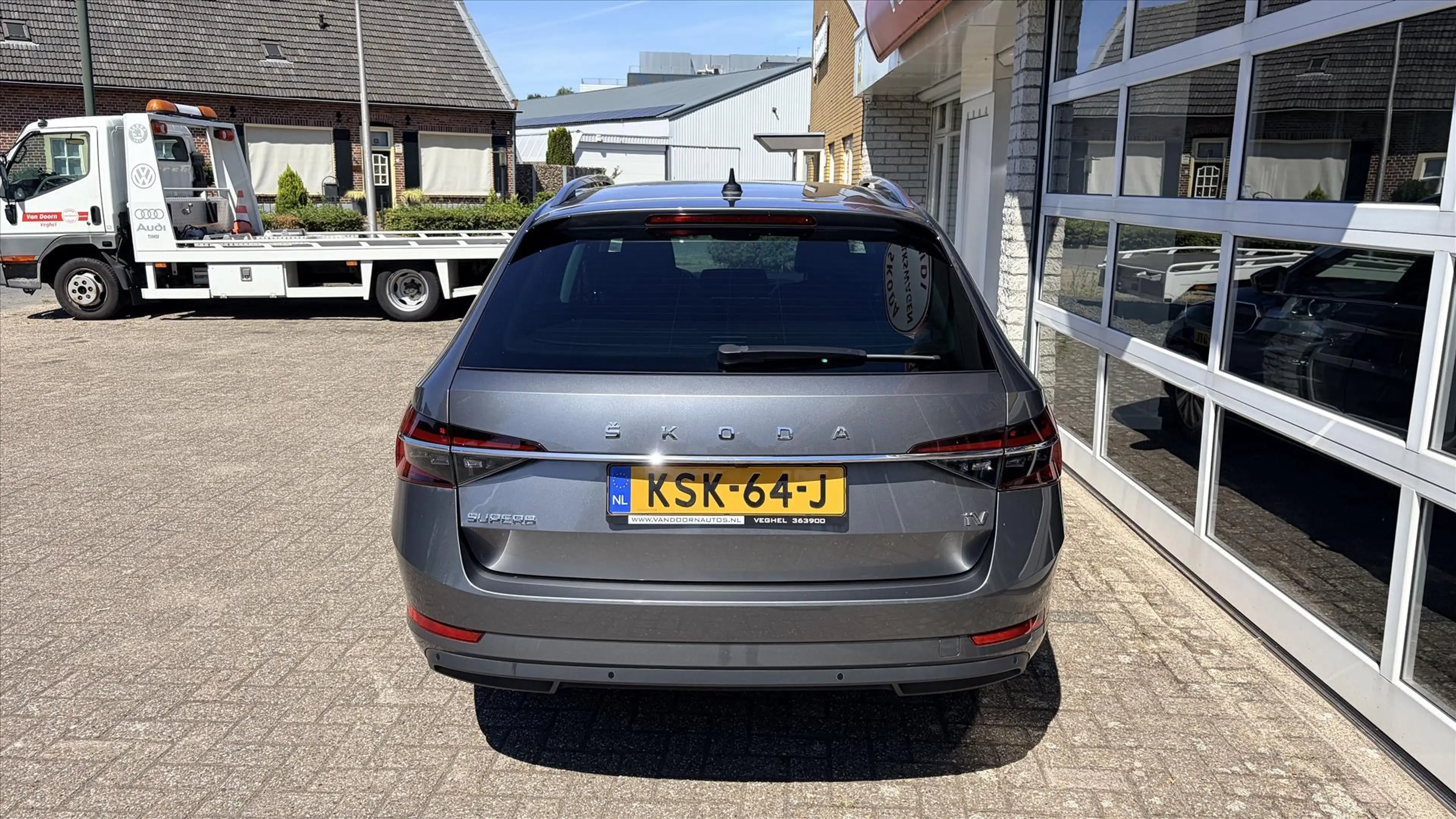 Skoda Superb Combi 1.4 TSI PHEV 218pk DSG-6 Business Style | 36 — photo 4