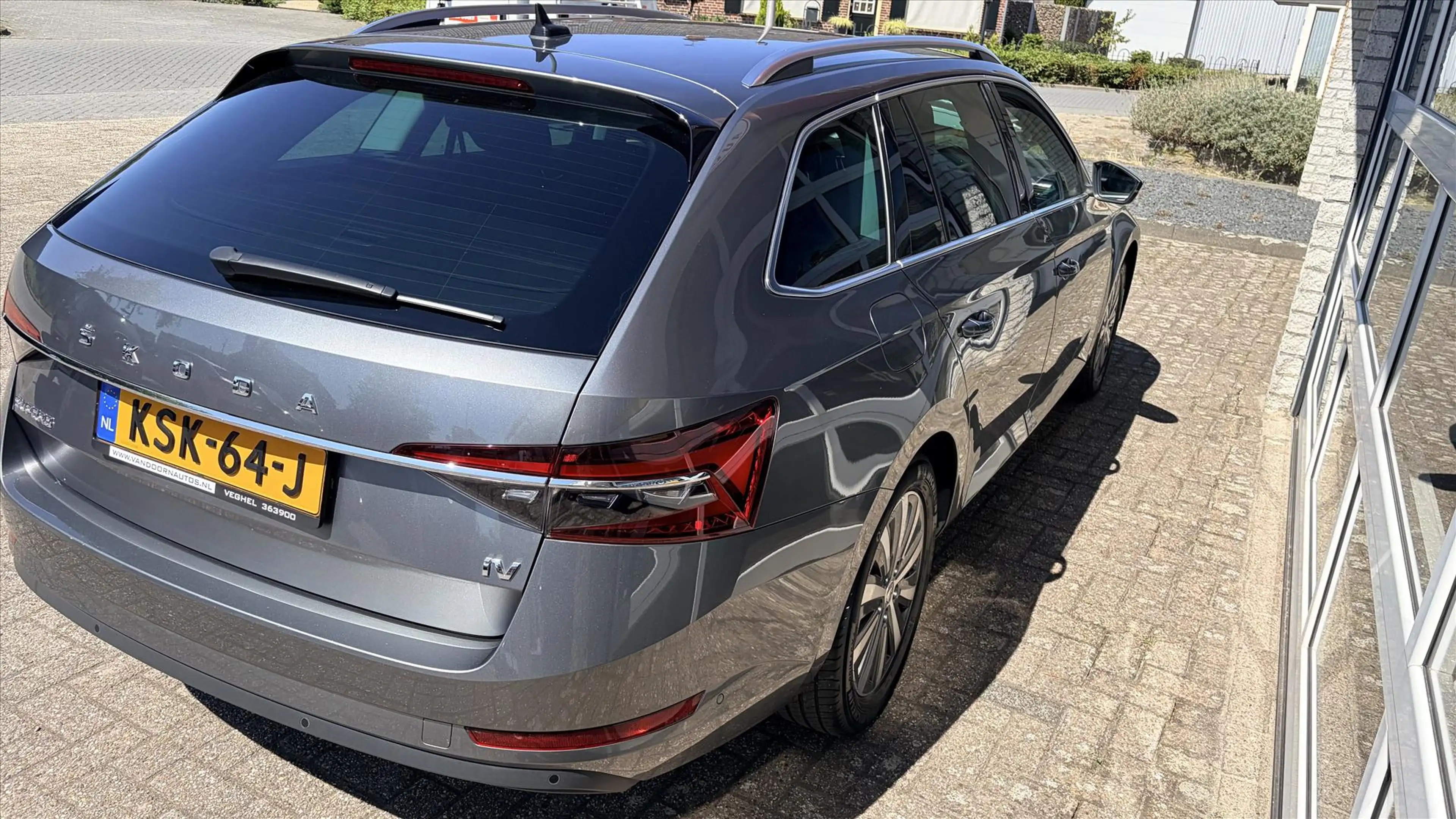 Skoda Superb Combi 1.4 TSI PHEV 218pk DSG-6 Business Style | 36 — photo 5