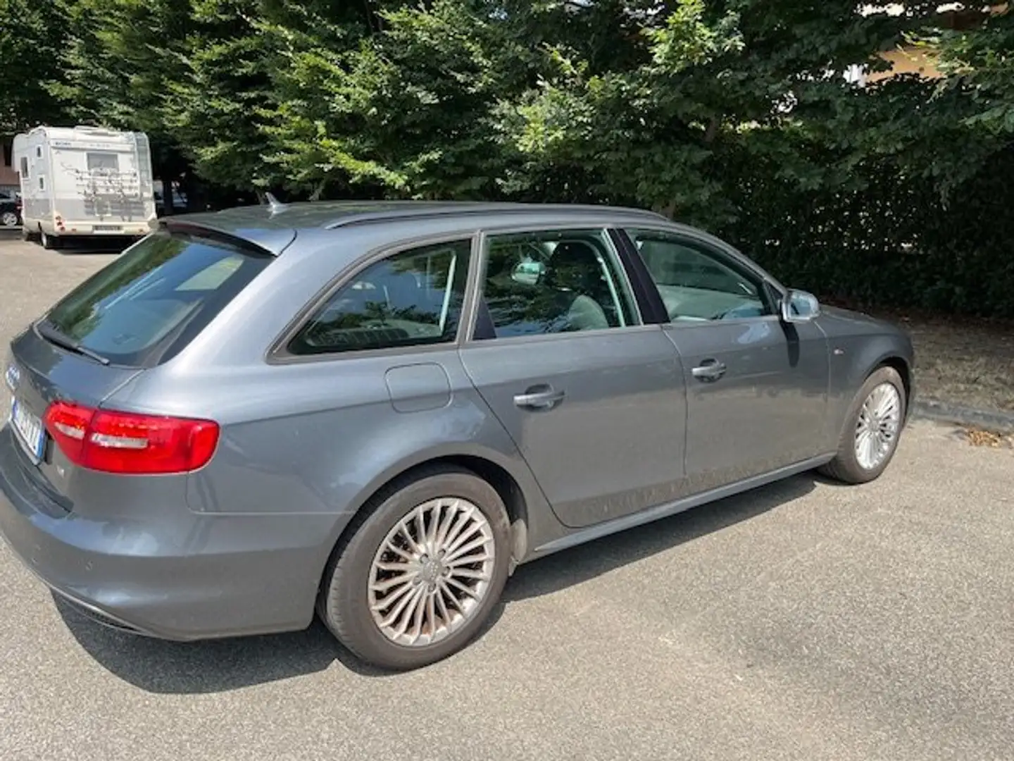 Audi A4 A4 Avant Avant 2.0 tdi Business 150cv E6 Grigio - 1