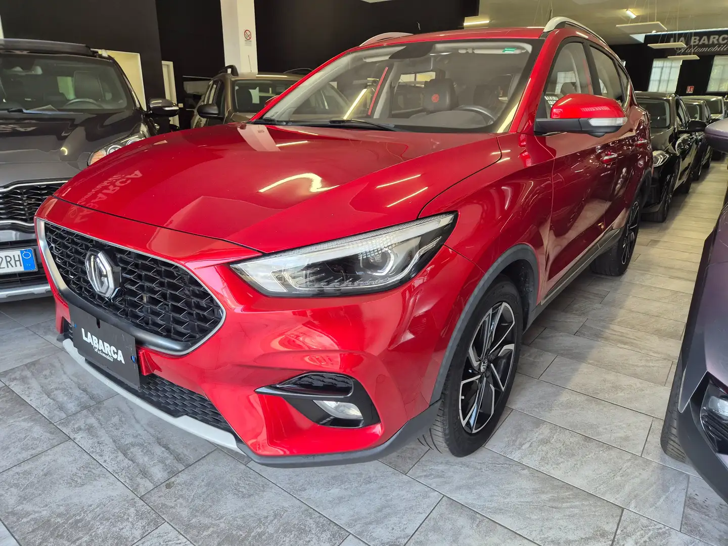 MG ZS ZS 1.5 Luxury Rosso - 2