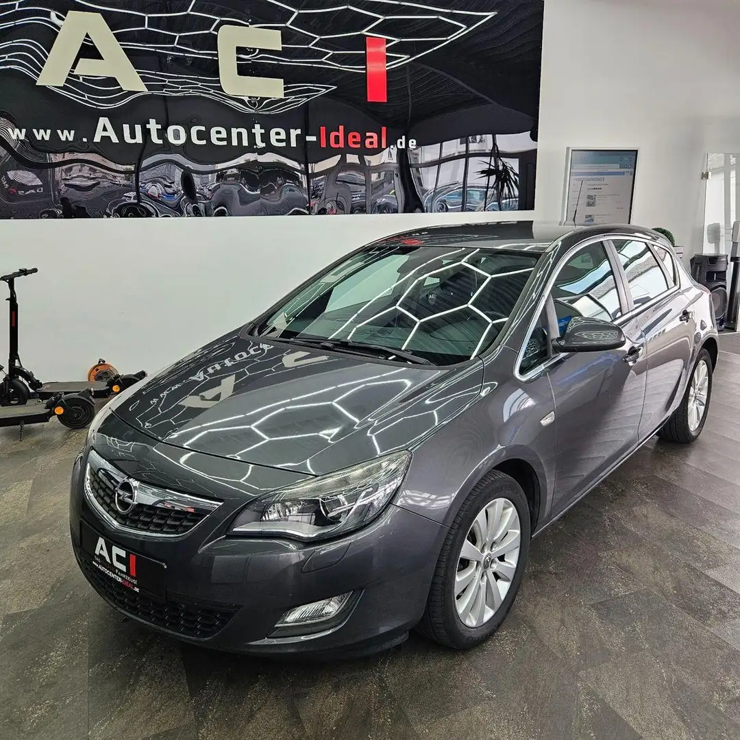 Opel Astra J Lim. 5-trg. Cosmo, Tempomat, Bi-Xenon, Grau - 1