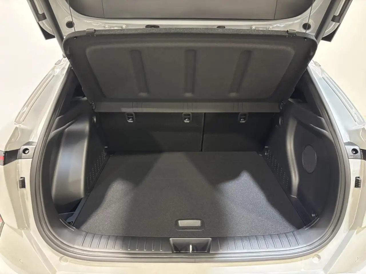 Hyundai KONA photo Hyundai KONA