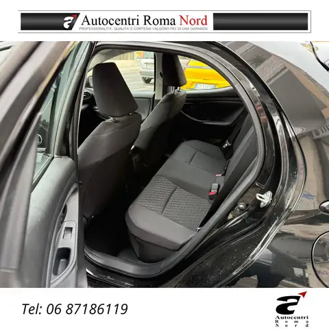 Toyota Yaris view 14