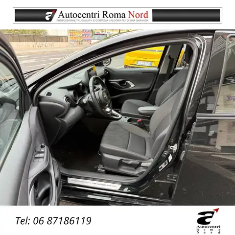 Toyota Yaris view 7