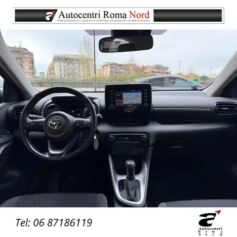 Toyota Yaris view 5