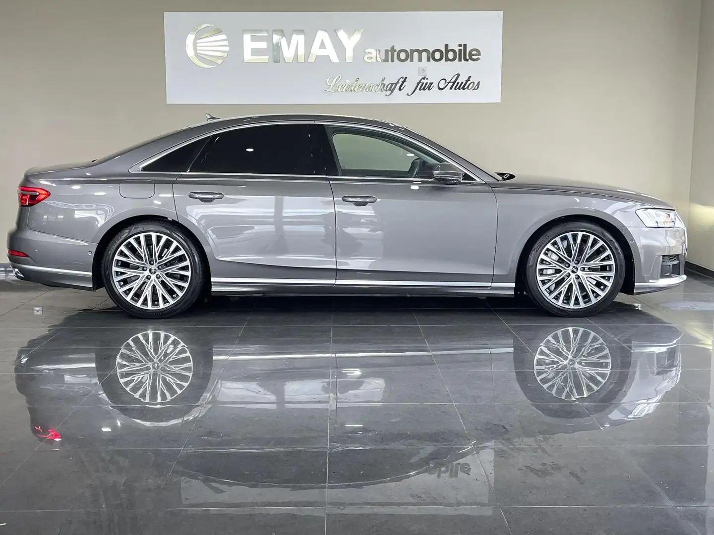 Audi A8 60 TDI quattro Sport //**Voll**// Gris - 2