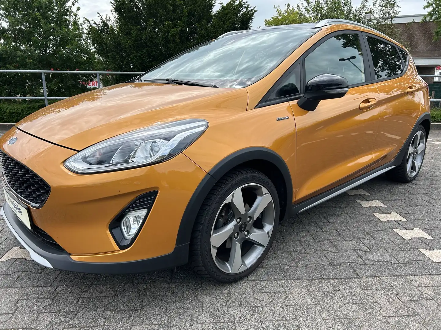 Ford Fiesta Fiesta ACTIVE 5Türer*PDC*NAVI*SPURASSISTENT*LED Bronce - 1