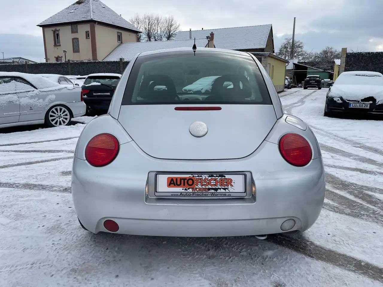 Volkswagen New Beetle 2.0, foto 7