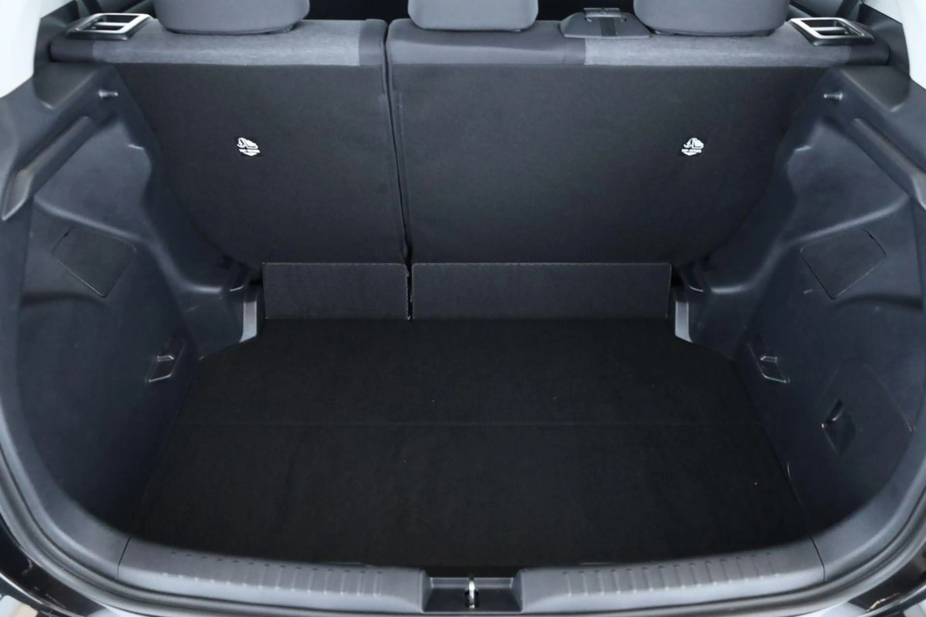 Toyota Yaris Hybrid 116 Teamplayer LED App SHZ Key Kam — photo 10