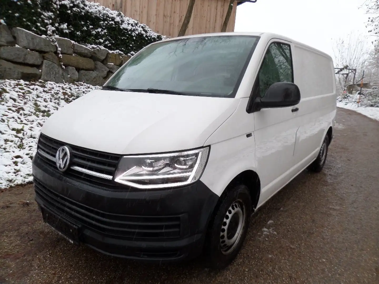 Volkswagen T6 2.0 TDI KR 150PS LED Scheinwerfer Sortimo Weiß - 1