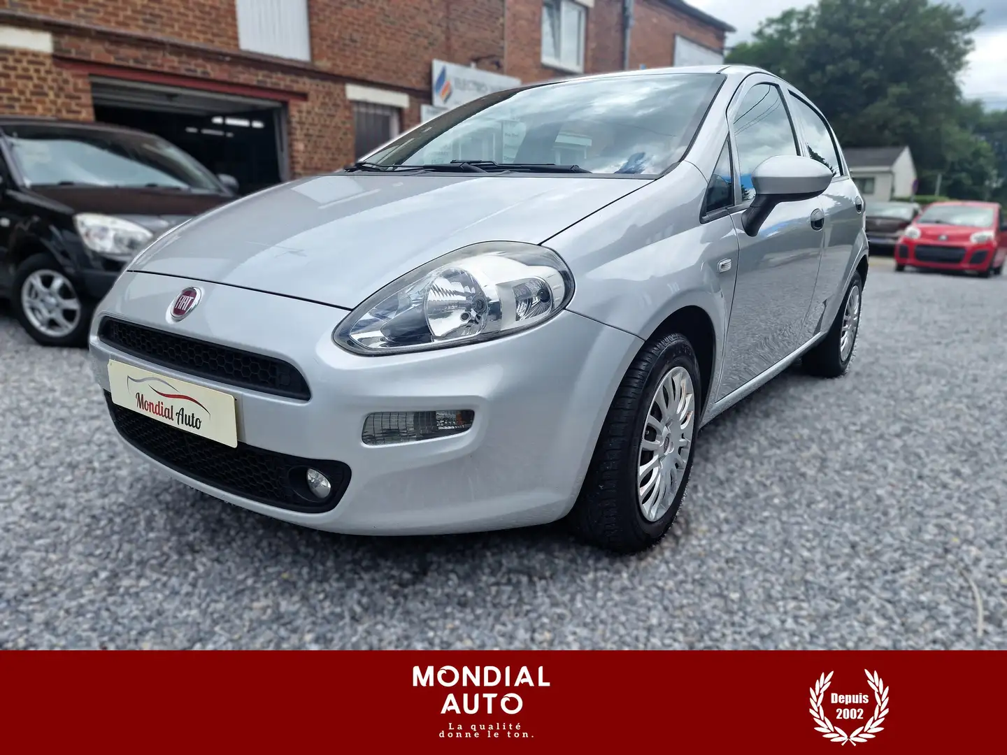 Fiat Punto 1.2i Easy Gris - 1