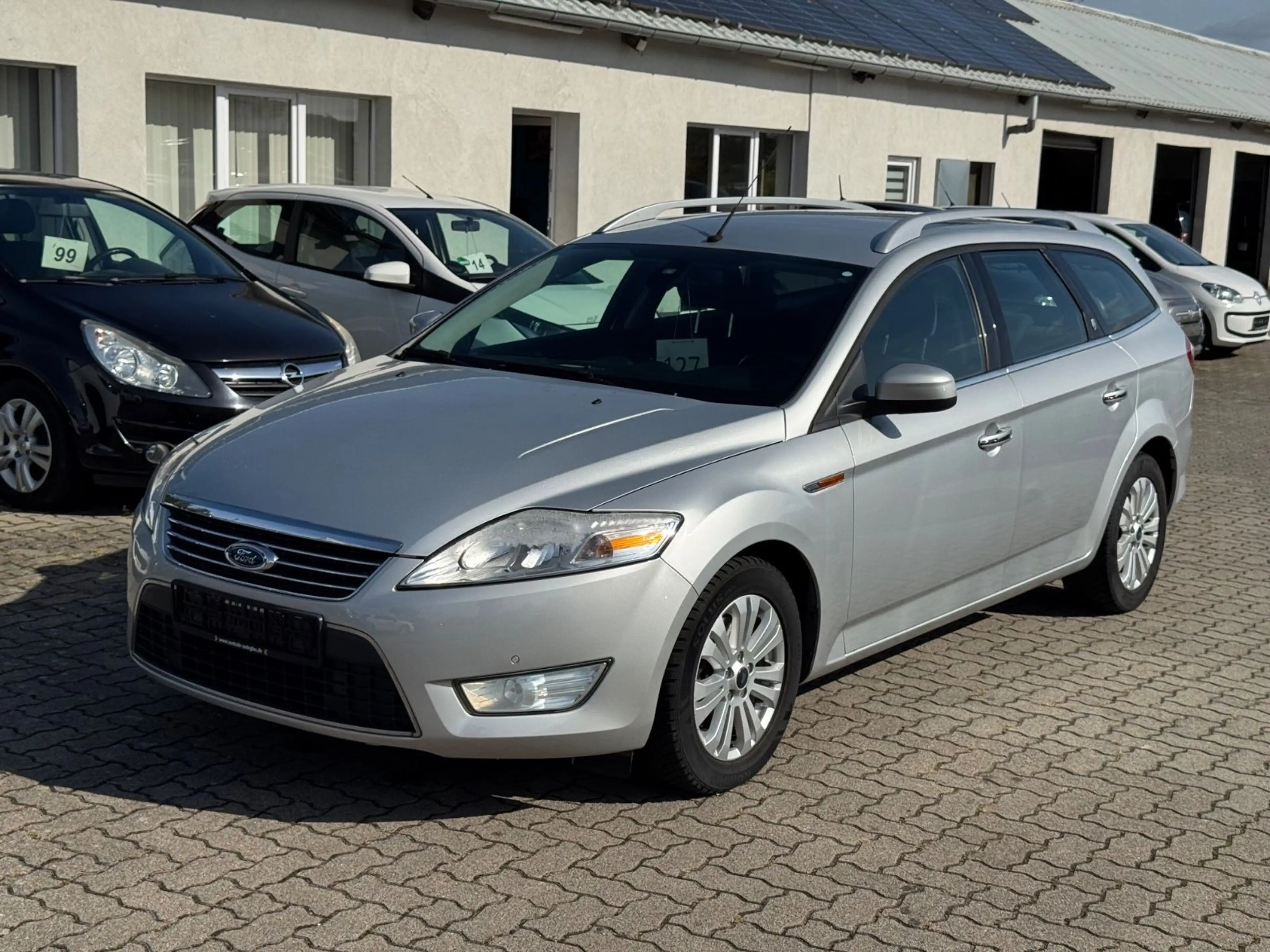 Ford Mondeo Turnier Ghia